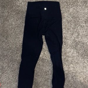 Lululemon wunder under crop leggings size 4